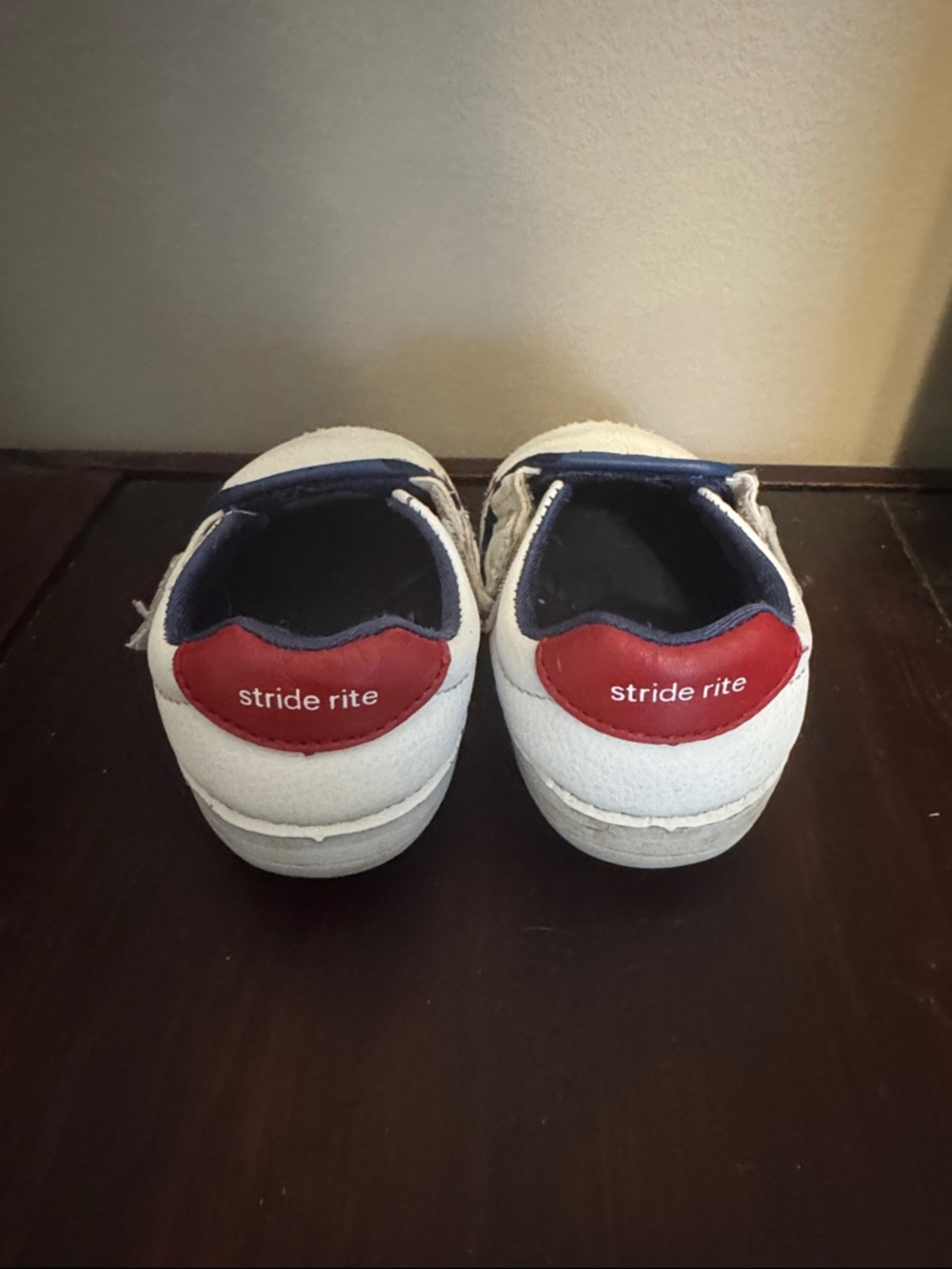 Stride Rite Toddler Baseball Slip-On Shoes with Red Stitching 6W - Picture 5 of 7